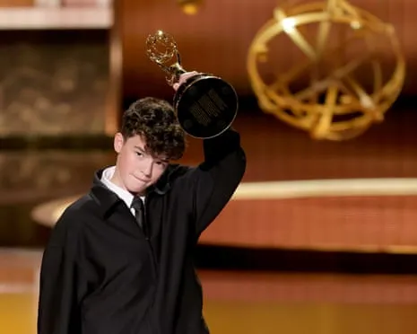 The Hit Series Sweeps on Awards Night, Emphasizing Community-Based Acting Programs